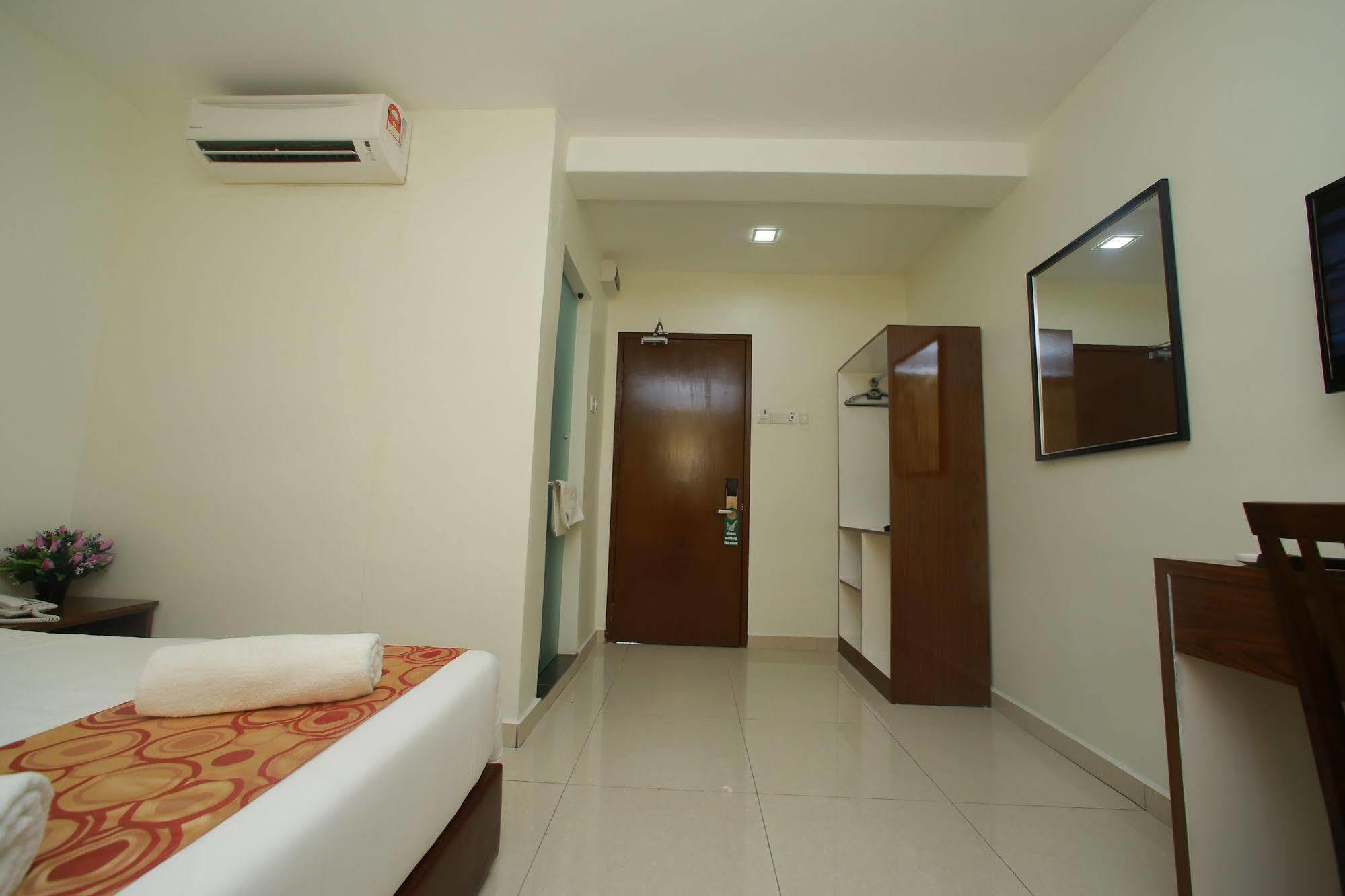 Hotel Gulshan Ampang  Exterior foto