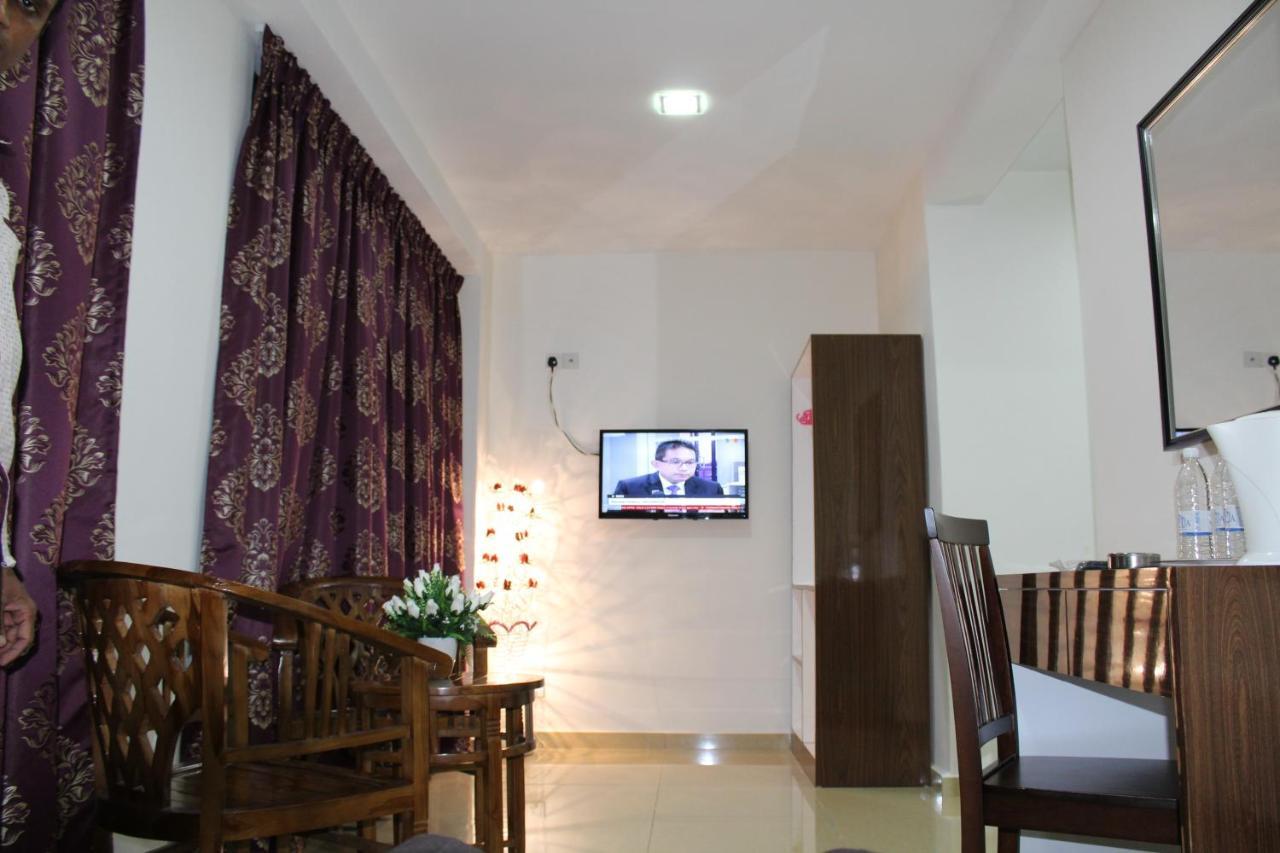 Hotel Gulshan Ampang  Exterior foto